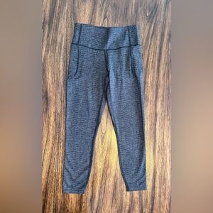 Under Armour women’s high rise leggings